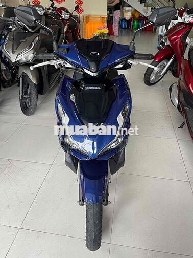 Honda Air Blade 125cc 4V . lướt 6k km . bao ko tua