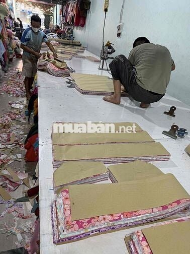 CẦN TUYỂN 2 BẠN PHỤ XƯỞNG MAY