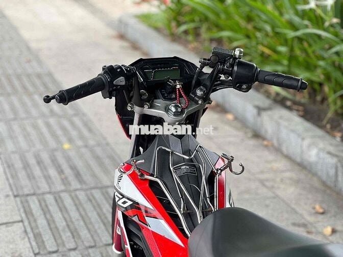 Honda Sonic 150 2020 Trắng, Đỏ, Đen Indonesia