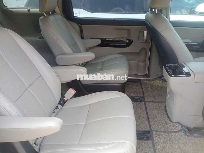 Kia Sedona 2021 Trắng