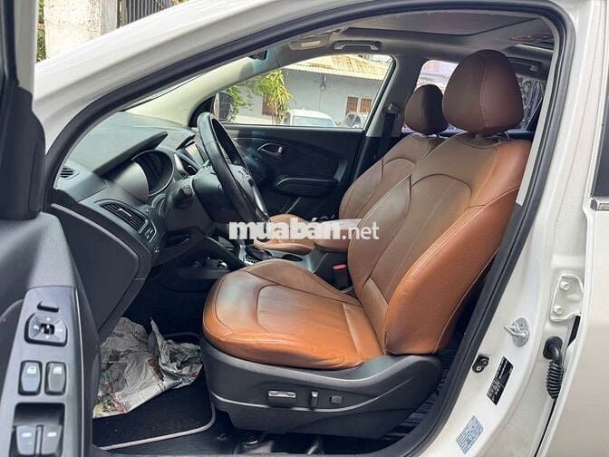 Hyundai Tucson 2013 Trắng 100.000 km