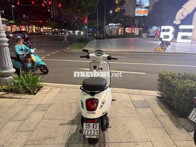 Piaggio Vespa Sprint 125cc 2018 Trắng 17000 km
