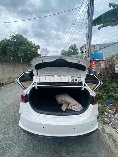 Hyundai Accent 2023 Trắng 5 chỗ 68.490 km