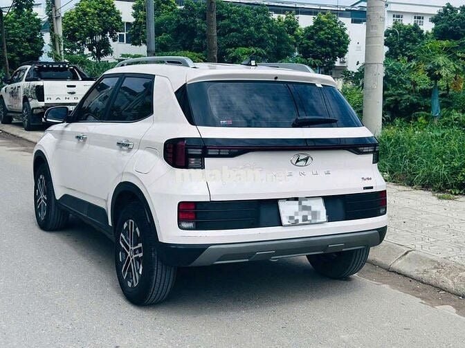 Hyundai Venue 1.0 2024 Trắng 16000 km