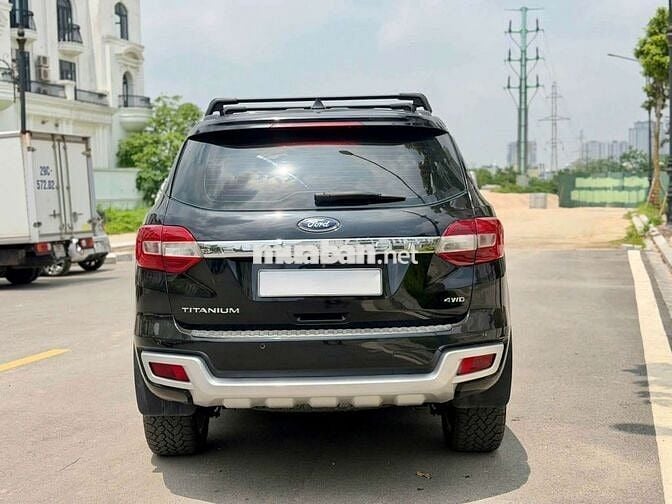 Ford Everest 2016 3.2 Dầu Đen 16 vạn
