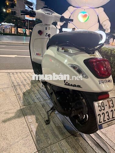 Piaggio Vespa Sprint 125cc 2018 Trắng 17000 km