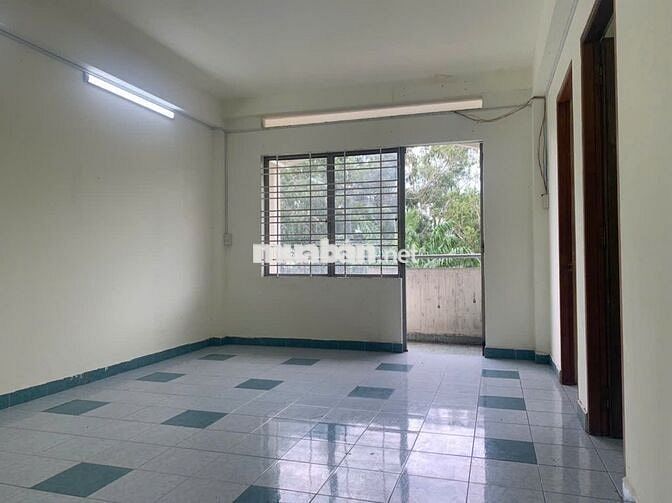 Bán căn hộ Chung cư Lê Thị Riêng, lô G, căn góc