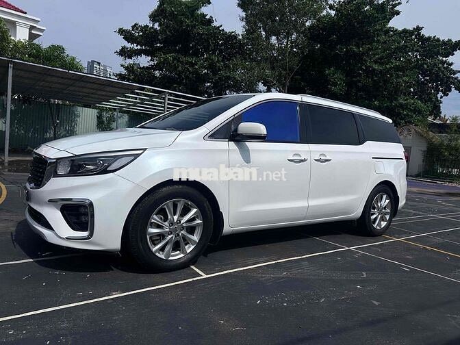 Kia Sedona 2018 Trắng