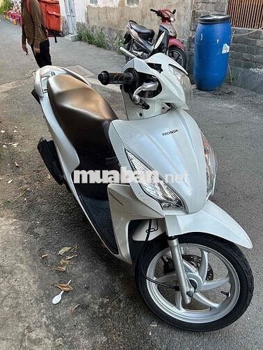Honda Vision 2015 Trắng