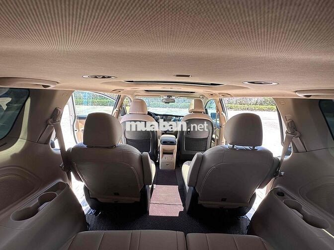Kia Sedona 2018 Trắng