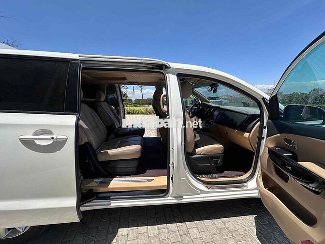 Kia Sedona 2018 Trắng