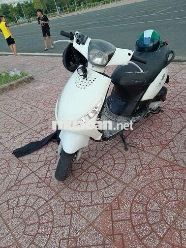 Piaggio Zip Trắng