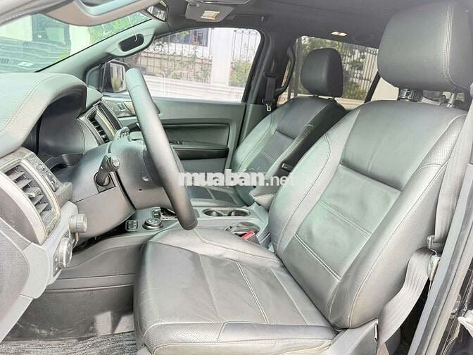 Ford Everest 2016 3.2 Dầu Đen 16 vạn