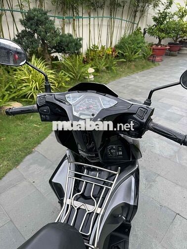 AirBlade 2018 Đen bóng nguyên rin Hỗ trợ góp