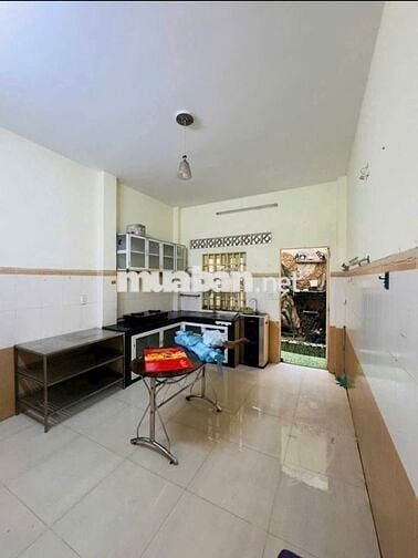 Cho thuê nhà hẻm xe hơi 4pn đường Luỹ Bán Bích, Quận Tân Phú