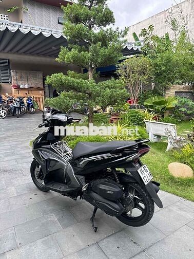 AirBlade 2018 Đen bóng nguyên rin Hỗ trợ góp