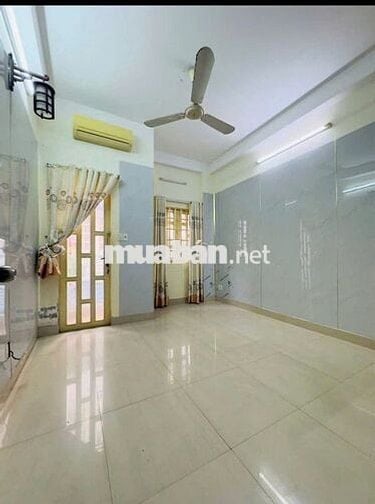 Cho thuê nhà hẻm xe hơi 4pn đường Luỹ Bán Bích, Quận Tân Phú