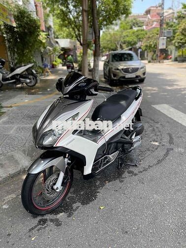 Honda Air Blade Trắng bạc Xe tay ga