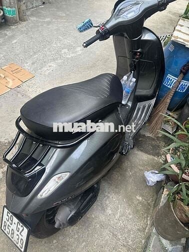 Piaggio Vespa Sprint 2018 Xám lambo