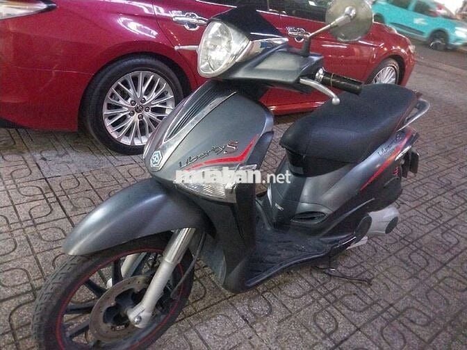 Piaggio Liberty S 125 Fi Xám