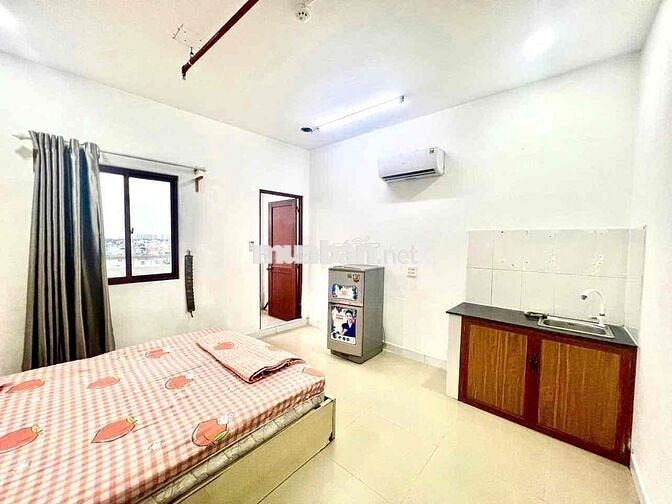CHO THUÊ PHÒNG BAN CÔNG / CỬA SỔ - FULL NỘI THẤT THANG MÁY