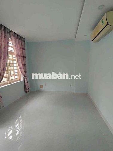 nhà mới sạch sẽ 1 trệt 2 lầu 4pn kdc hồng long-hbc-nhà mới như video