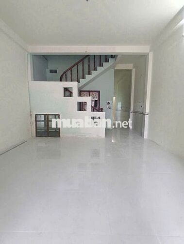 NHÀ NGUYÊN CĂN 4 PN - ĐỐI DIỆN CÔNG VIÊN LINH TRUNG - THỦ ĐỨC