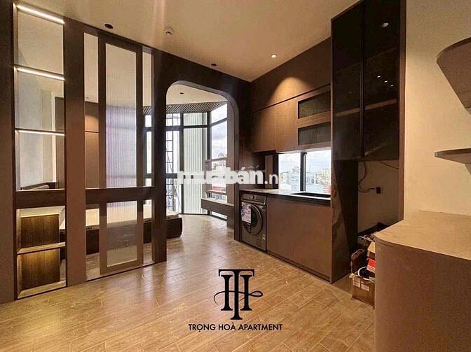 Căn hộ 1 phòng ngủ full nội thất cửa sổ lớn đường Nguyễn Văn Cừ quận 5