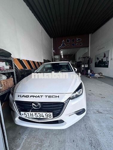 Mazda Mazda 3 2018 Trắng 62.000 km