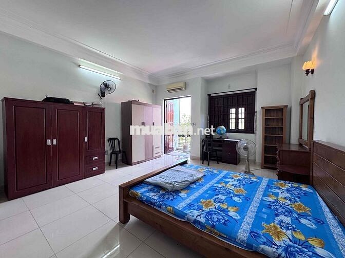 Cho Thuê Trọ Balcon_30m2 Có Thang Máy_Bếp Chung Ngay Kế Chung Cư Hado