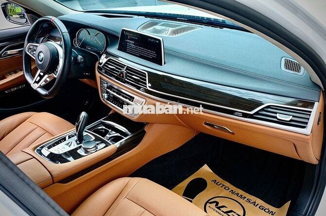 BMW 730i 2015 Trắng 61.000km