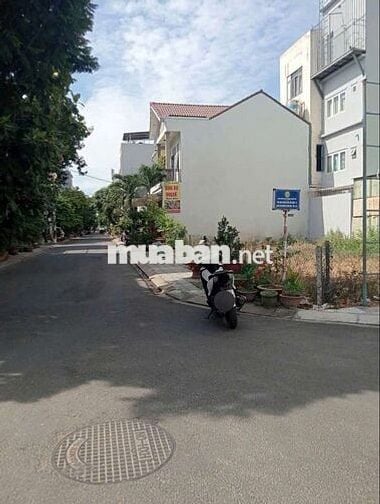NGANG 9M X 10M ĐẤT MẶT TIỀN ĐA MẶN ĐÔNG 4 