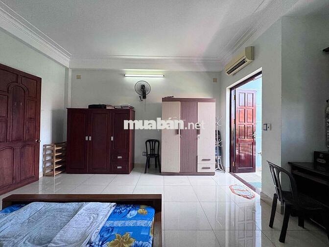 Cho Thuê Trọ Balcon_30m2 Có Thang Máy_Bếp Chung Ngay Kế Chung Cư Hado
