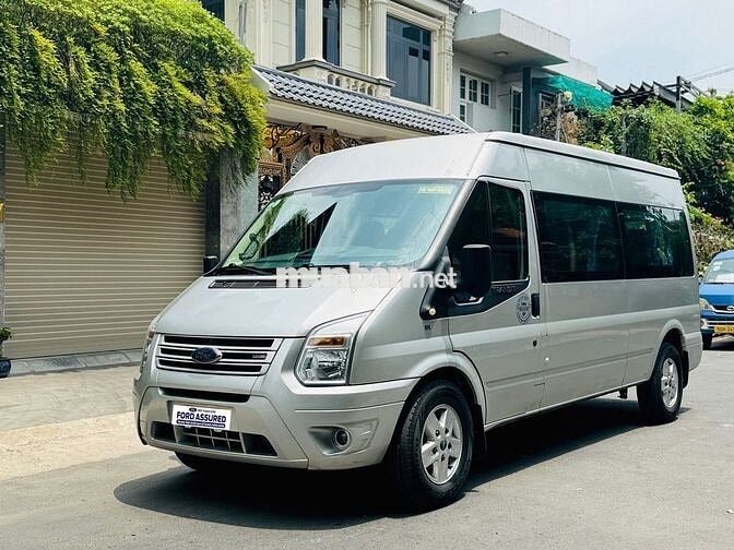 Ford Transit Van 2018 Bạc_3 chỗ chở hàng siêu rộng