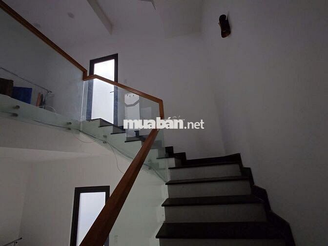NHÀ PHỐ XÂY SẴN - SỔ HỒNG RIÊNG - HOÀN CÔNG ĐẦY ĐỦ