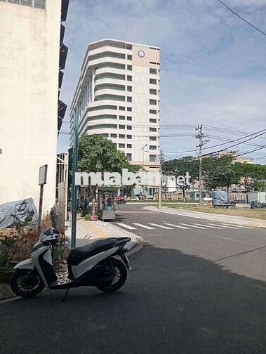 NGANG 9M X 10M ĐẤT MẶT TIỀN ĐA MẶN ĐÔNG 4 