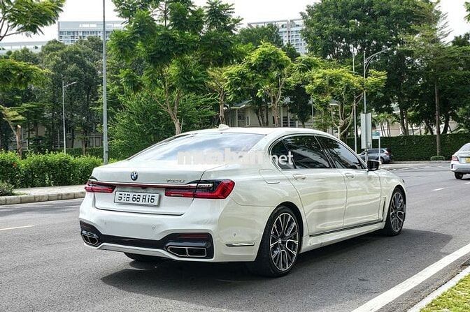 BMW 730i 2015 Trắng 61.000km