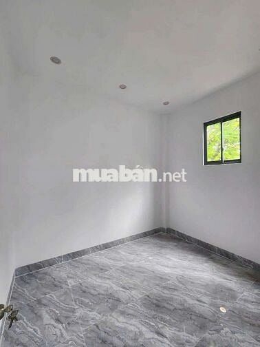 Nhà mới 4x10m 3 phòng ngủ gần trường cấp 2 Nguyễn Văn Bứa Hóc Môn