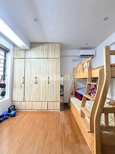 Bán CC Khu đô thị mới Resco, 7,5 tỷ, 118m2, 3PN, 2WC, đầy đủ nội thất