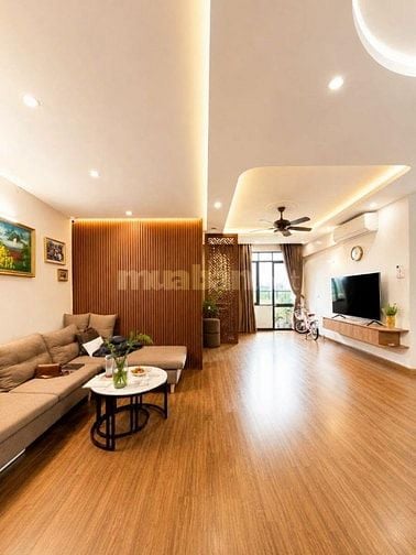 Bán CC Khu đô thị mới Resco, 7,5 tỷ, 118m2, 3PN, 2WC, đầy đủ nội thất