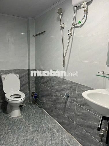 CHO THUÊ CĂN HỘ TẦNG TRỆT ĐƯỜNG HẺM NGUYỄN VIẾT XUÂN GIÁ 6 TRIỆU/THÁNG