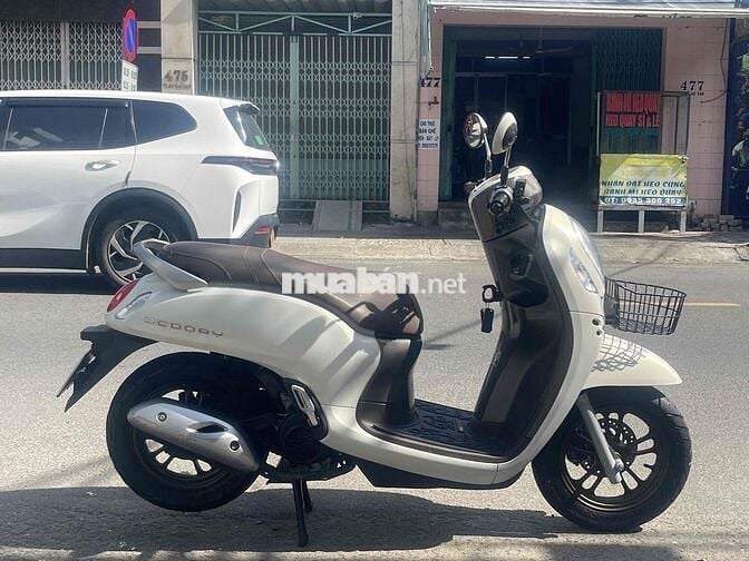 Honda Scoopy Trắng 2023.2 khoá smateky