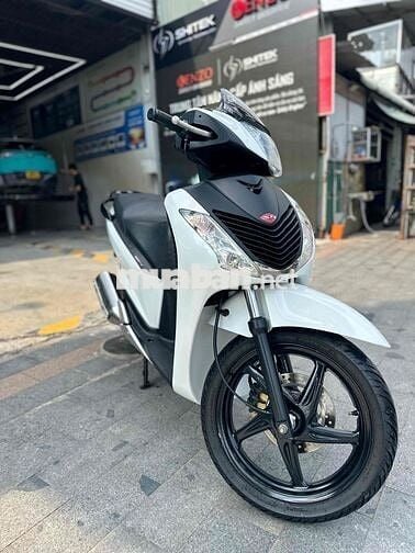 Honda SH 150i 2023 Trắng Ý 23.000 km