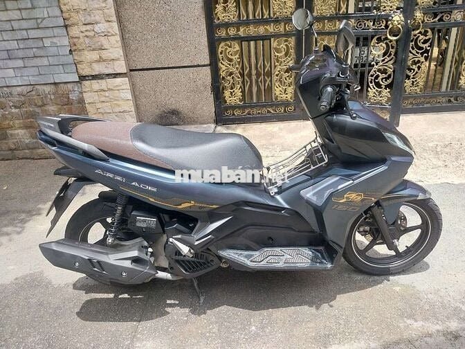 Honda Air Blade 150 Xám xanh 9460 km đã sử dụng