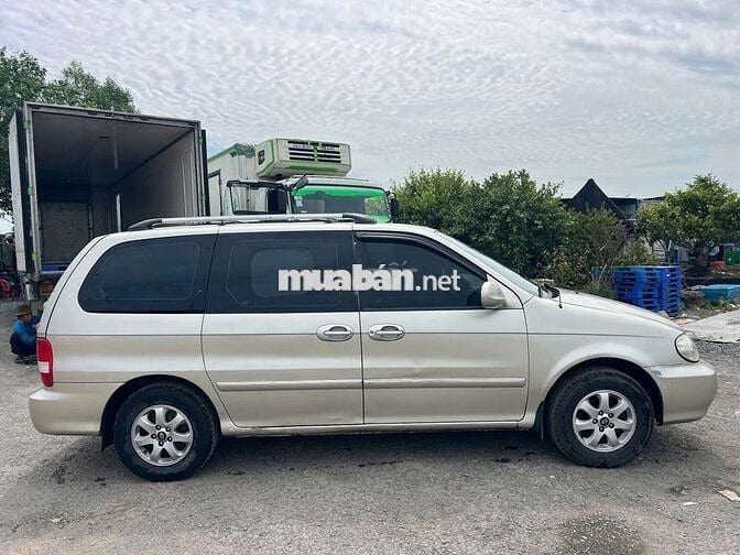 KIA Carnival 2007 Bạc 7 chỗ Số sàn