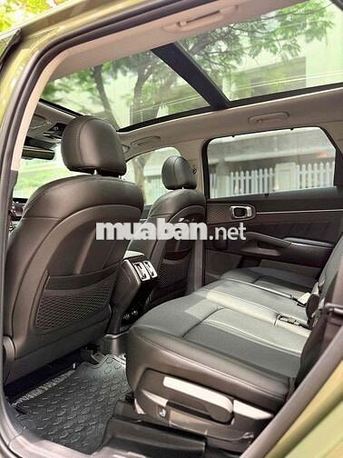 Kia Sorento Premium 2.2D 4x4 sản xuất 2025