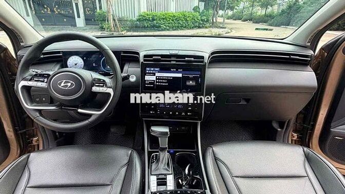 Hyundai Tucson 2.0 ATH xăng đặc biệt sản xuất 2024