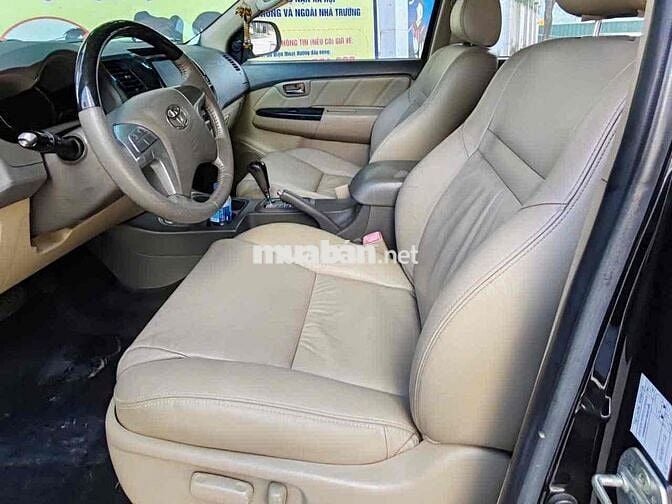Toyota Fortuner 2.7V 2013 Đen 14 vạn