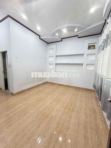 Nhà đẹp góc 2 mặt tiền KdC Hưng Phú 2 (3pn 3 máy lạnh)