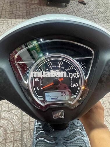 Honda Vision 2026 Trắng 100km